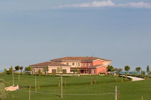  Casale Santa Maria Country House in 64023 Mosciano SantʼAngelo