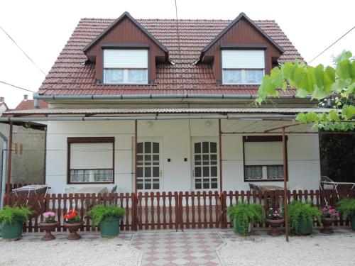  Léda apartman in Harkány
