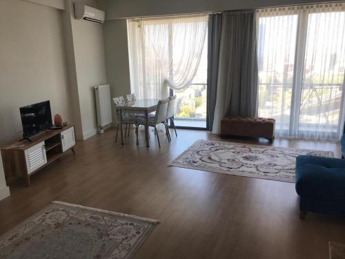 Have a nice holiday in บาซัคเชฮีร์