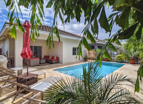 Coral Reef Villa in Fort Lauderdale, USA