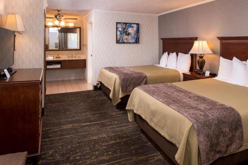 Best Western Plus Black Oak