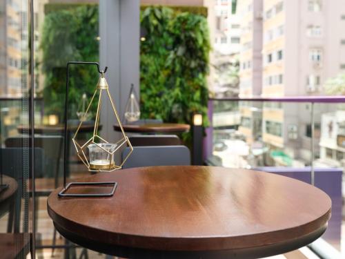 balcon/terasă, Hotel Purple  in Causeway Bay