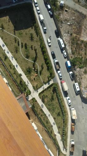  22.Floor SEA AND CITY VIEW APARTMENT WITH POOL metro 5 min in Istanbul