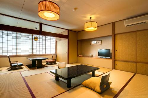 Japanese-Style Room with Shared Bathroom + Private Toilet