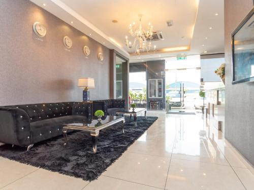 OYO 44064 デ スイート ブティック ホテル