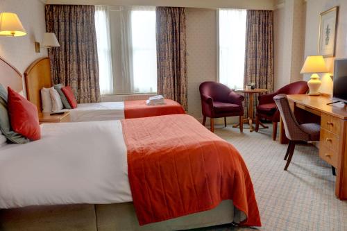 Crown & Mitre Hotel, Карлайл (фото 6)