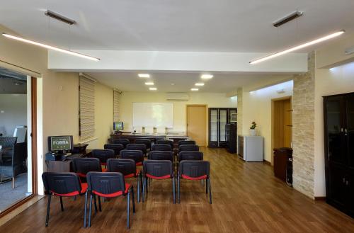 Hotel Fobra - image 5