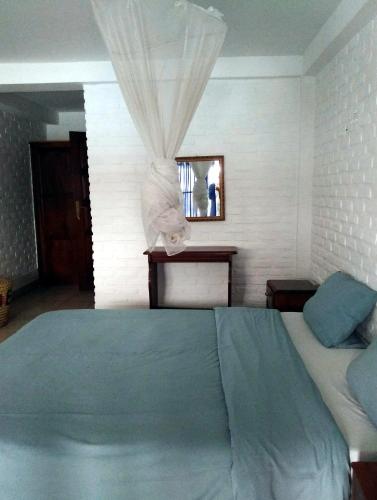 1 double bed