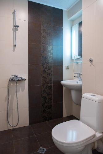 Zlaten Rozhen Hotel - image 13