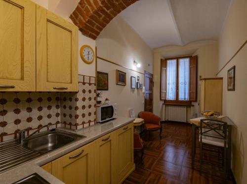 Kitchen, B&B Siena In Centro - Diffuso in Siena City Center