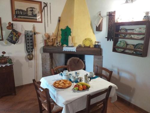 Ēdiens un dzērieni, B&B Is Camminantis in Nurallao