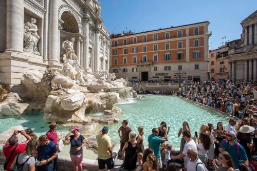 La Finestra su Fontana di Trevi - Design & Charme, Рим (фото 5)