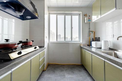 Xi 'an lianhu district · kaiyuanmen · Luke boutique apartment ·00184770 in หง เหมียว โพ