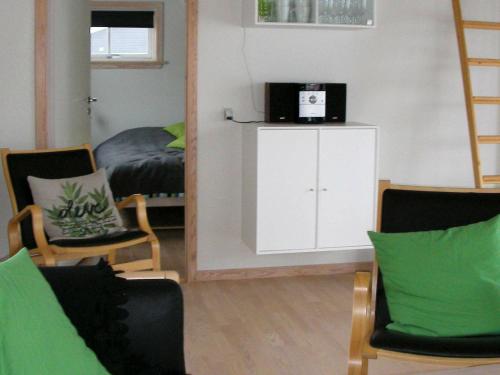 6 person holiday home in Gudhjem