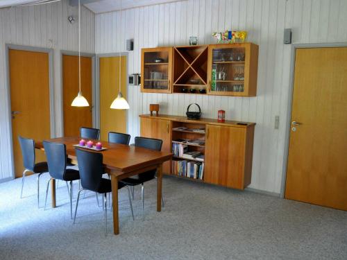 Three-Bedroom Holiday home in Juelsminde 9 - image 5