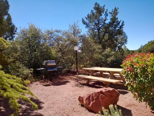 Sedona Springs Resort a VRI resort - image 4