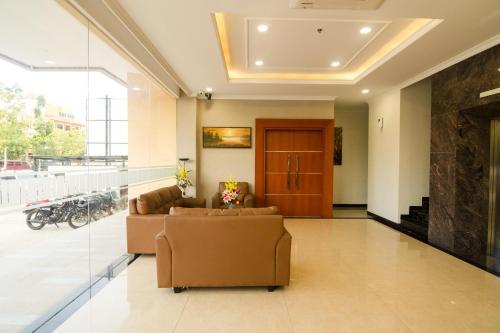 Lobby, Blitz Hotel Batam Centre in Batam Center
