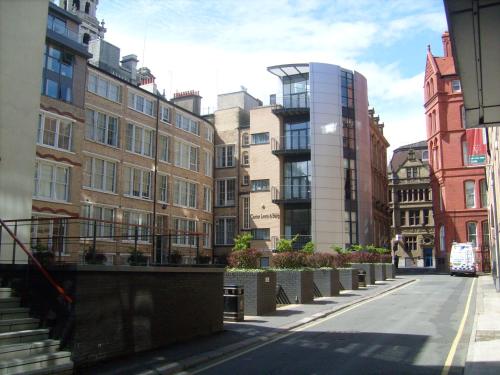 New York Loft Style Serviced Apartment In Liverpool City Centre, Liverpool (Foto 10)