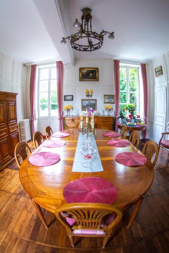 Instalações, Saint-Eusèbe Mansion - Hôtel Particulier St-Eusèbe (Saint-Eusebe Mansion - Hotel Particulier St-Eusebe) in Auxerre