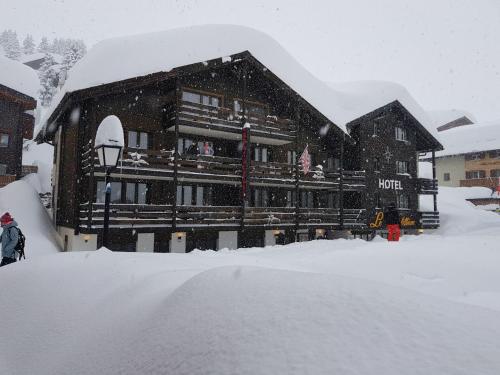 Hotel Le Postillion - image 4