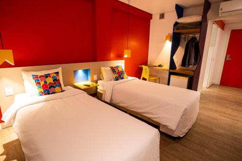 Standard Apartment with Two Single Beds image 7