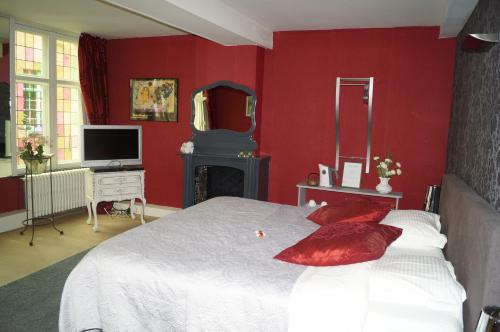 B&B Next Door - main image
