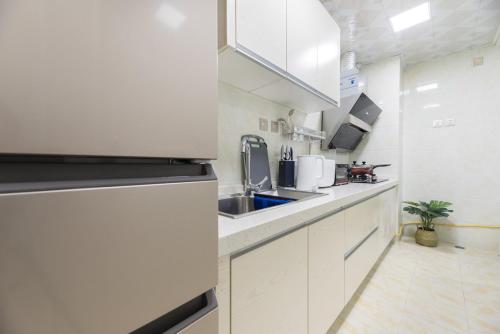Chenghua Zoo Locals Apartment 00135830