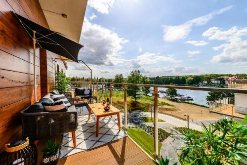 Marina View - super widok na jezioro, klimatyzacja, winda, 2xTV z Netflix, Iława (Foto 9)