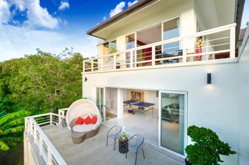 Balcony/terrace, D-Lux Breath taking 5 bed sea view villa in Ao Po near Ao Po Grand Marina