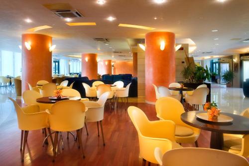 Фойє, Gran Paradiso Hotel Spa in Сан - Джованні Ротондо