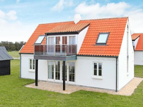Holiday Home Lyngbyvej III 