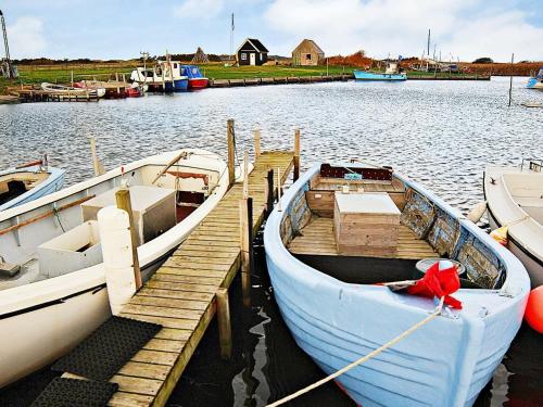 6 person holiday home in Hvide Sande