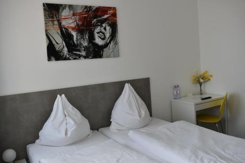 Motel Schönefeld Room Type - Double or Twin Room