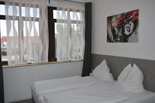 Motel Schönefeld Room Type - Double or Twin Room