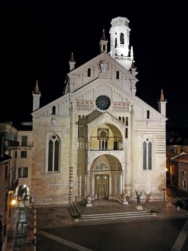 Residenza Duomo3 - Apartments, Verona