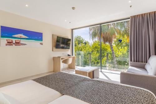 Hotel Samos – Magaluf, NJ