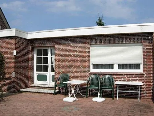 Strandnah gelegen: Nordsee-Ferienanlage - Wohnung Spiekeroog in Dornumersiel, Deutschland