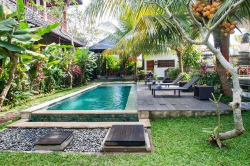 Flamboyant Villa Ubud Room Type - Standard Double or Twin Room with Garden View