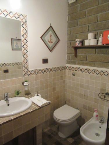 Bathroom, Gatto Matto in Manziana