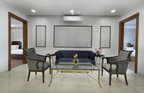 HYDEWEST INDIA - The Medicity - Rose Studio Suite Luxury Serviced Apartment Gurgaon