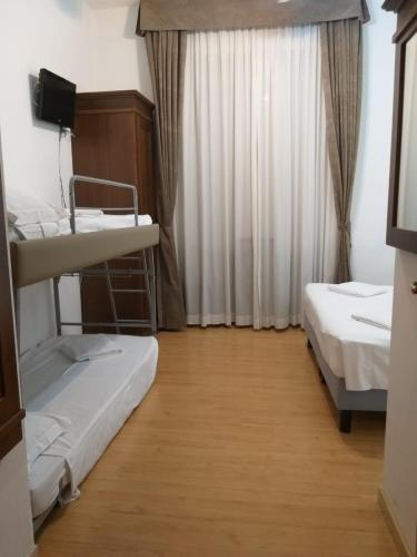 Guesthouse Alex II - image 10