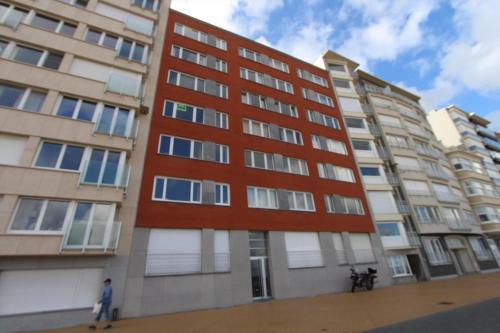 2 slaapkamer appartement op de zeedijk van Oostende.