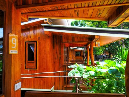 Baansuan Resort near Donsak Pier