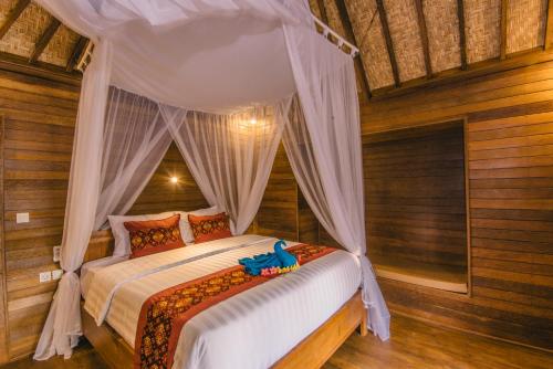 Nerima Hut Lembongan, Nusa Lembongan