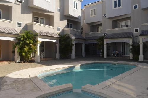 Montagu Villa, 11