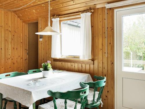 Two-Bedroom Holiday home in Aakirkeby 8 - image 4