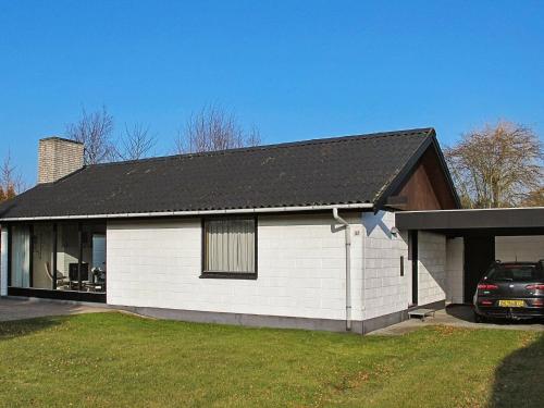  4 person holiday home in V ggerl se in Bøtø By