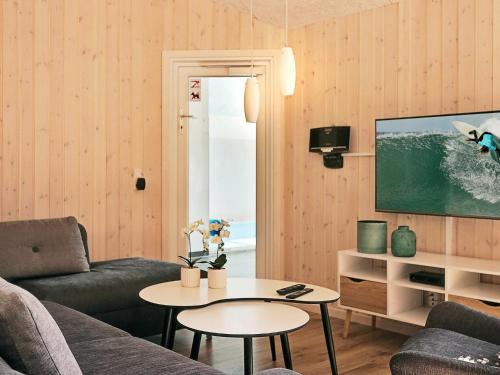 Eight-Bedroom Holiday home in Frederiksværk