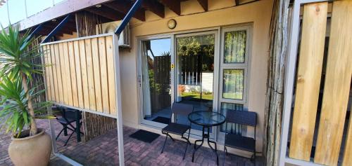 المرافق, Knys-to-stay in أولد بليس