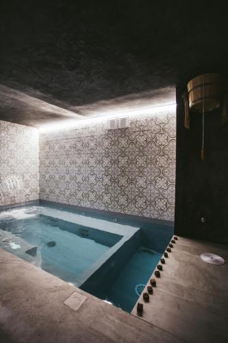 Castello Prime Suites - image 6